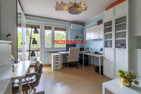 Sprzedaż 4 pokoje metro Imielin 5 min. loggia 7m2