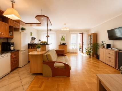 Przestronne 2 pokoje 56 m Garaż Balkon