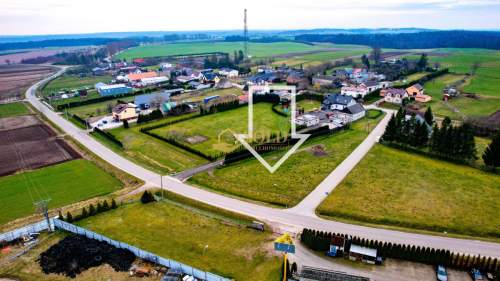 Sobieńczyce, Wz, blisko jeziora Żarnowieckiego