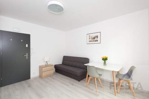 Kawalerka/ Bielany/ Balkon/ Parking