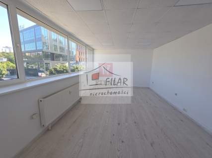 Hala magazynowa z biurami na wyynajem-460m2.