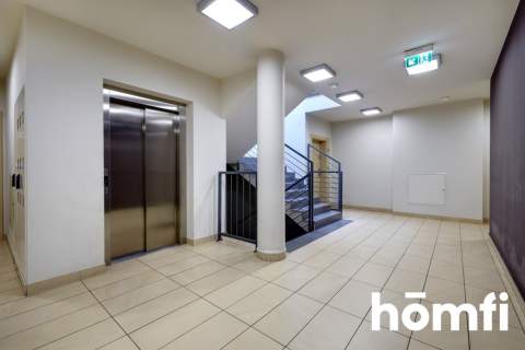 3 pokoje 60 m2 balkon garaż
