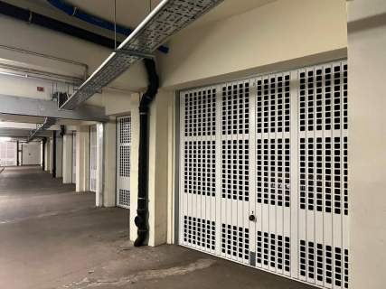 Przestronne 2 pokoje 56 m Garaż Balkon