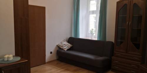 BEZPOŚREDNIO wynajmę dwupokojowe Kraków CENTRUM
