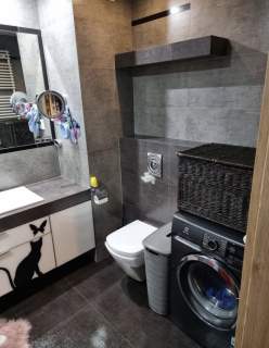 3 pokoje 60 m 2 balkony winda