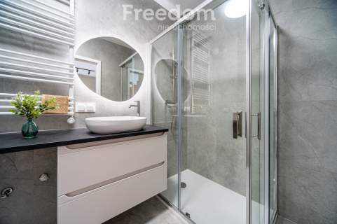 Nowe 2 pokoje pod klucz garaż I balkon