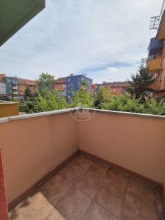 OSOBNE POKOJE, BALKON, UMEBLOWANE,