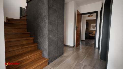 Dwupoziomowe, 6-pokojowe, z ogródkiem 104 m2 ul. Karpa Rzeszów