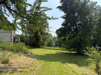 Zabytkowy pałac 1 160 m 2,57 ha parku Wrocław