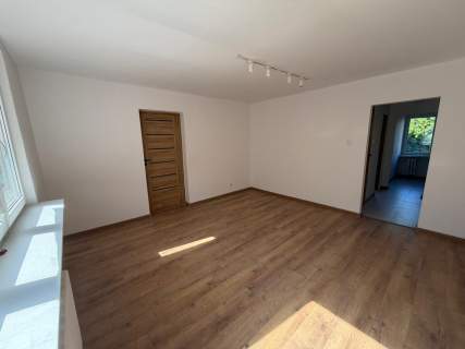 Mieszkanie o pow.48m2, po remoncie, I piętro, Os. Kaliniec