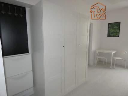 Mieszkanie z balkonem, pet-friendly - Wesoła 1