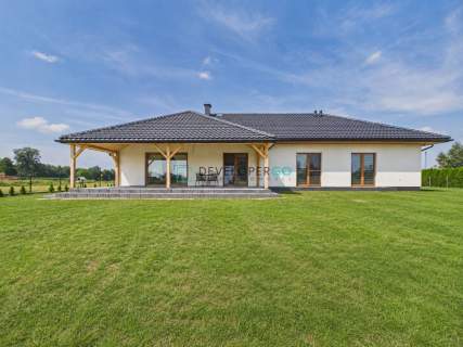 Parterowy dom 4 sypialnie działka 4304 m