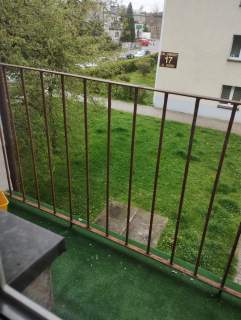 Mieszkanie 2 pokoje, 1 piętro z balkonem, centrum miasta