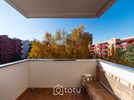    Balkon-Do Metro Kabaty- Cisza- Zamknięte Osiedle