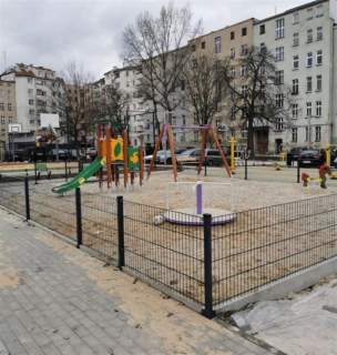Ładna/po remoncie/możliwość dwóch pokoi 