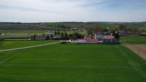 Działka budowlano-usługowa Wezerów, Słomniki