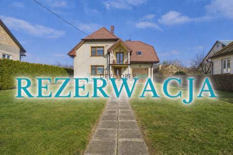 Dom z 2003 r. 4 sypialnie duża działka garaż