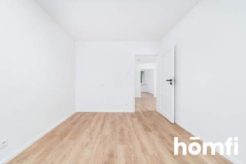 3 pokoje osobna kuchnia duży balkon