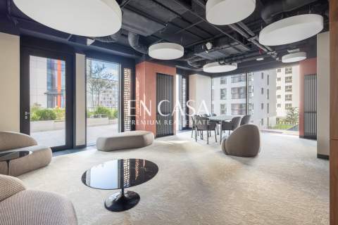 Apartament na 28. piętrze w Towarowa Towers