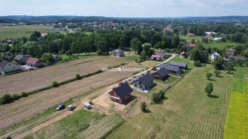 Dom w Brzezince, gm Brzeźnica