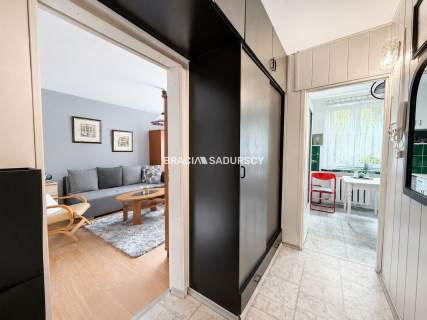Kawalerka z osobną kuchnią, 37 m , balkon