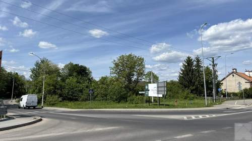 Działka narożna inwestycyjna
