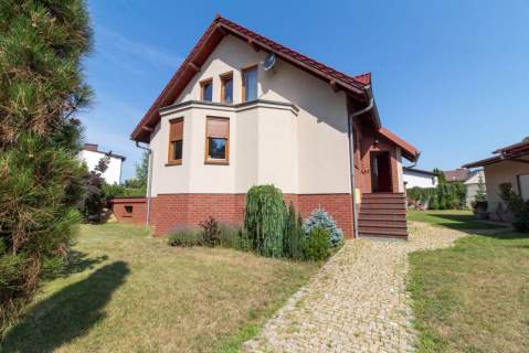 Wyjątkowy, przestronny dom w rejonie Droniowiczek
