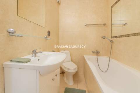 3-POKOJOWE, BALKON, ATRAKCYJNA LOKALIZACJA