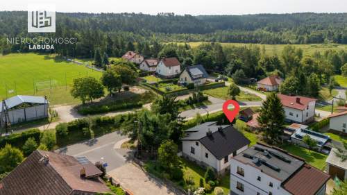 Dom wolnostojący blisko jeziora Sulęczyno