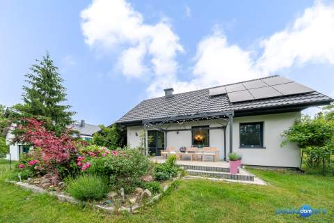 Nowoczesny dom z 2017 r. Pompa ciepła Radom, ul. Mostowa