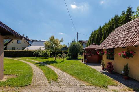 Dom dla dwóch rodzin w centrum Szczyrku ok. 140 m2 ul. Jaśminowa