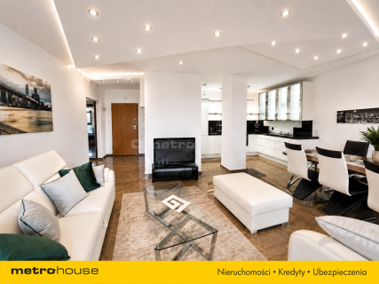 Apartament 64 m 3 minuty od metra Dw. Gdański