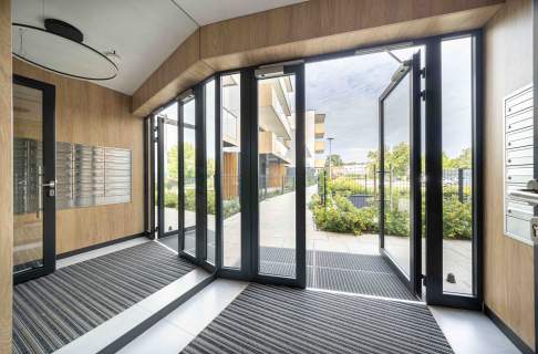 Nowe klimatyzowane 2 pokoje duża loggia Grunwald