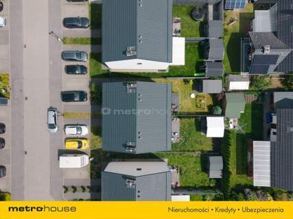 NOWOCZESNY DOM Z OGRODEM 80 m 3 SYPIALNIE