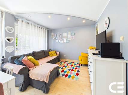 2 pokoje 48 m 1 piętro balkon wyposażone