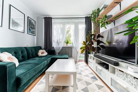 3 pokojowe mieszkanie po remoncie balkon winda