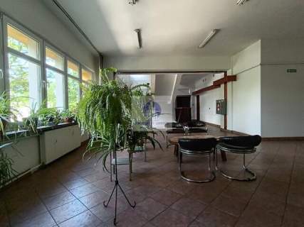 Wawer lokal biurowy 11,34m2 do wynajęcia