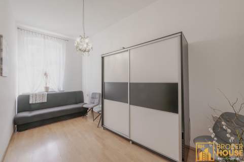 DUŻE MIESZKANIE W CENTRUM OPOLA - UL. KOMINKA