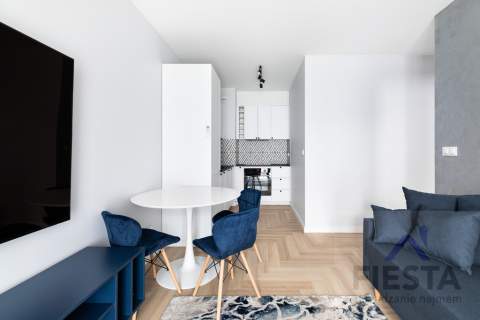 Apartament 2 pokoje Garaż Habicha 7