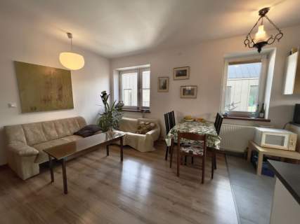 BRONOWICE, pokój w domu z ogrodem, internet
