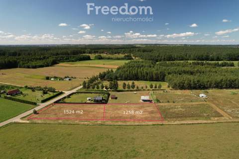 Na sprzedaż działka o pow. 1258 m2.