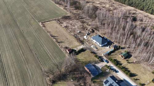 Działka budowlana 1722 m 2, z wydanymi WZ - Jędrzejów