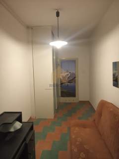 2 pokoje 80m2 z balkonem w kamienicy.