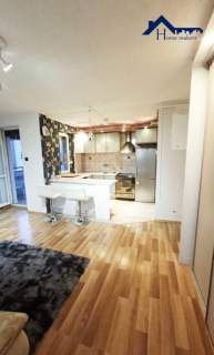 2-pokojowe Metro Szwedzka Balkon piwnica