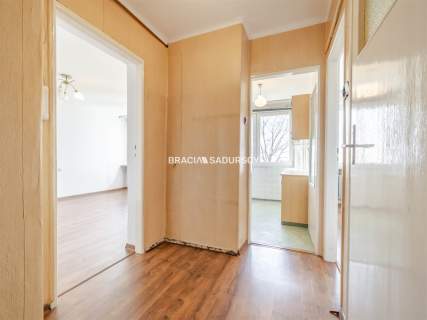2-pokoje os. Na Stoku - jasna kuchnia, balkon