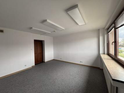 Biuro 18m I BCB I Lagiewnicka 54/56