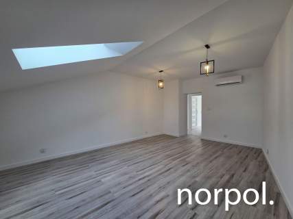 Stradomska, kamienica, 120m2, poddasze, może zostać umeblowane,...