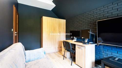 83m2 238m2 ogródek dwa m. postojowe