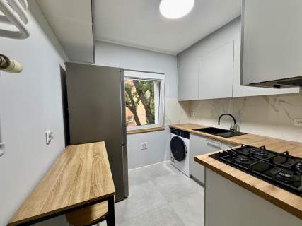 Wola Bielskiego 4 , 3 pokoje balkon , Metro