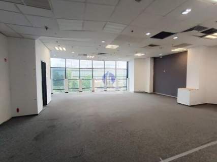 Mokotów lokal handlowo-usługowy o pow. 130,78 m2 do wynajęcia